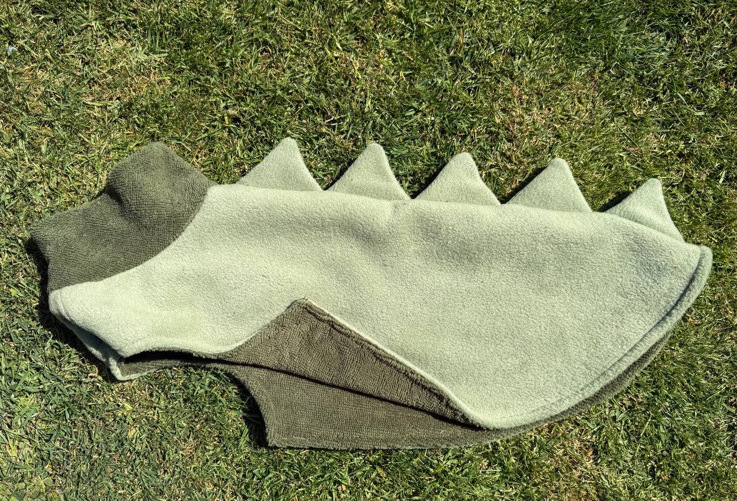 Dino Drying Coats Avocado/Olive (various sizes)